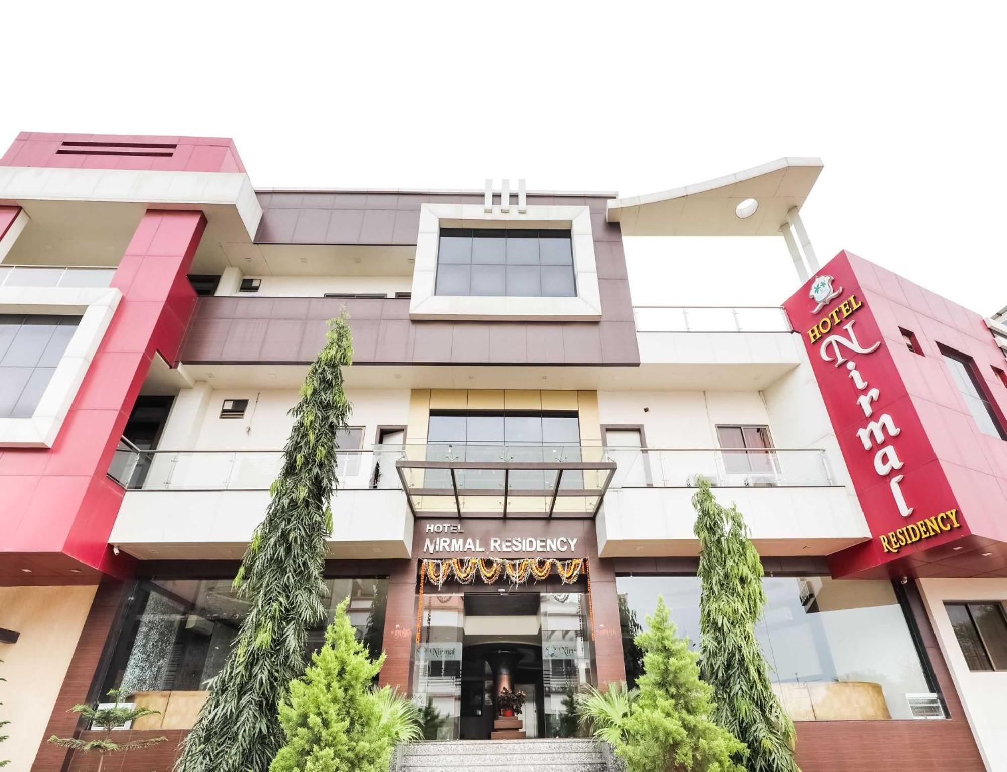 Super Townhouse Lalghati Near Airport Bhopál Kültér fotó