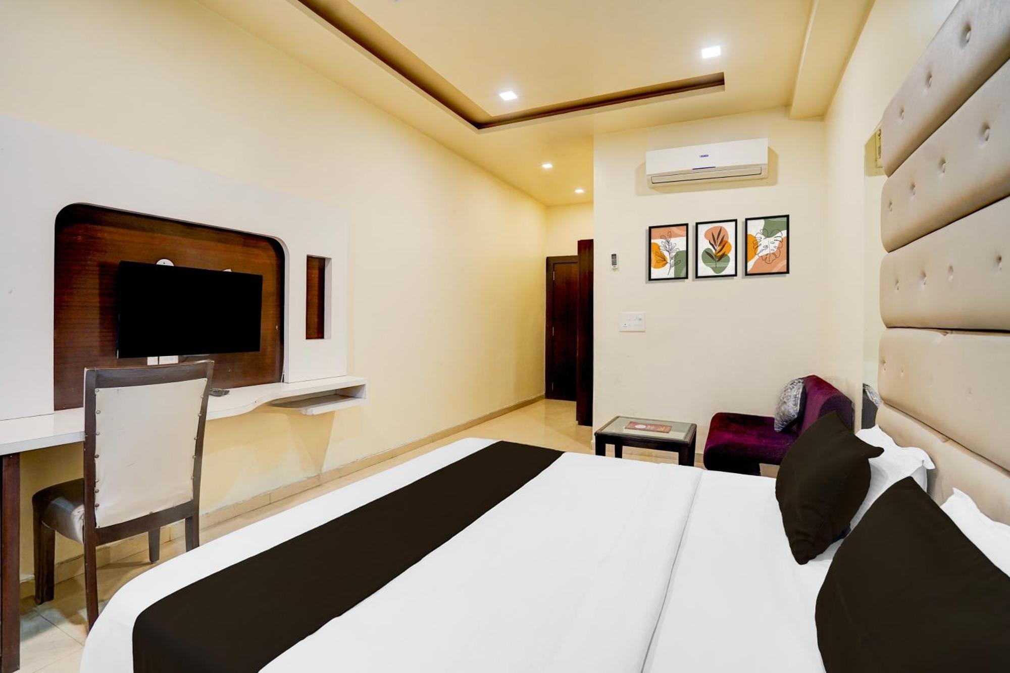 Super Townhouse Lalghati Near Airport Bhopál Kültér fotó