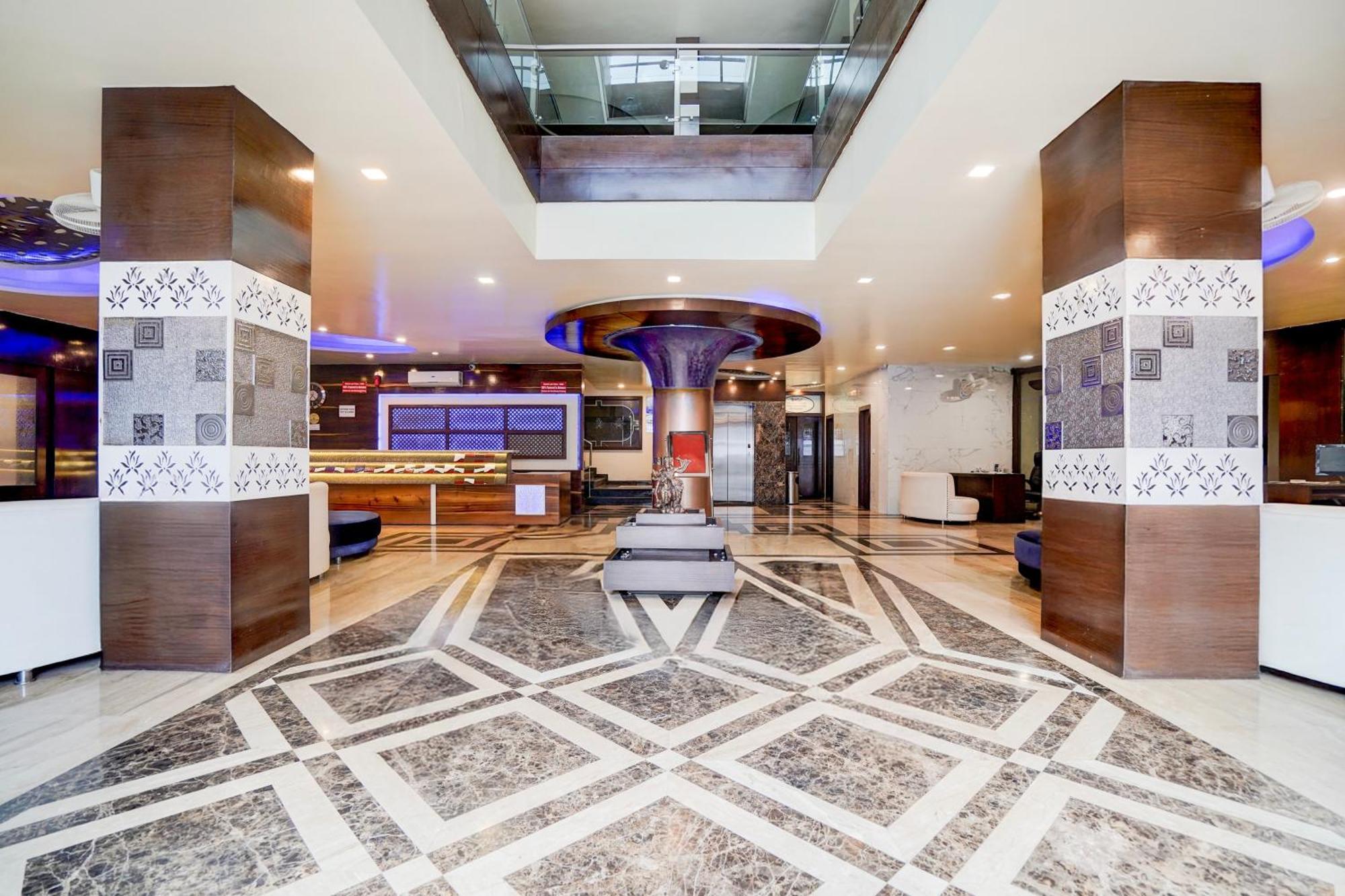 Super Townhouse Lalghati Near Airport Bhopál Kültér fotó